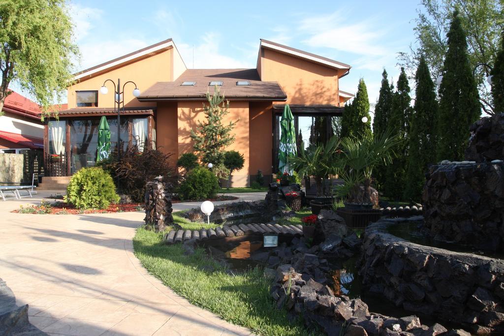 Rixo'S Guesthouse Circea Luaran gambar