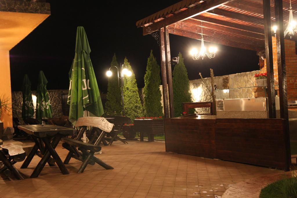Rixo'S Guesthouse Circea Luaran gambar