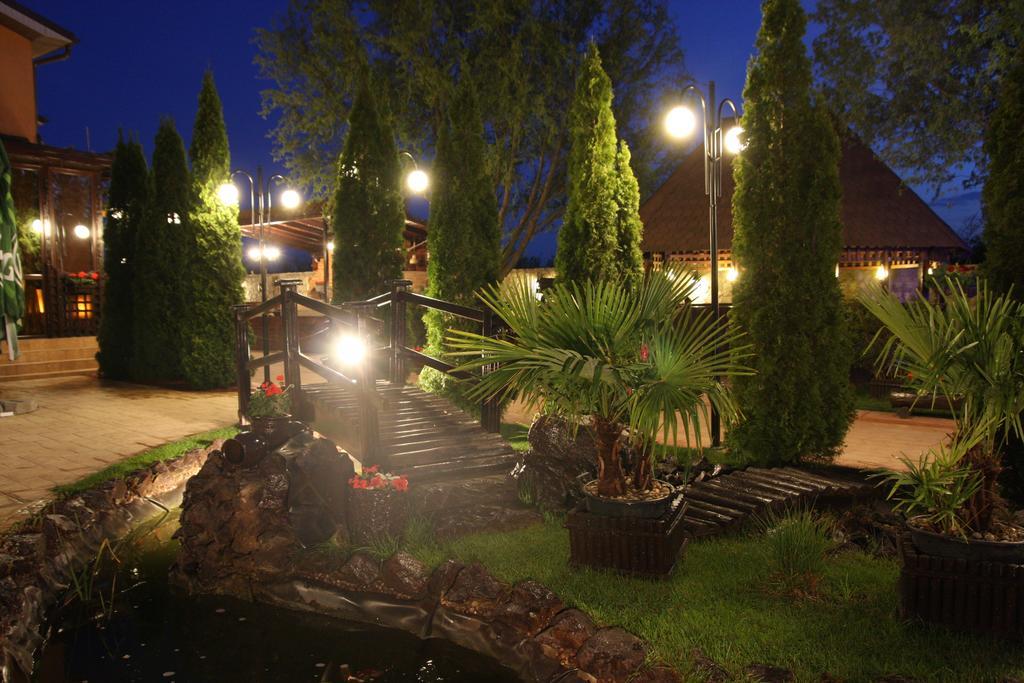 Rixo'S Guesthouse Circea Luaran gambar