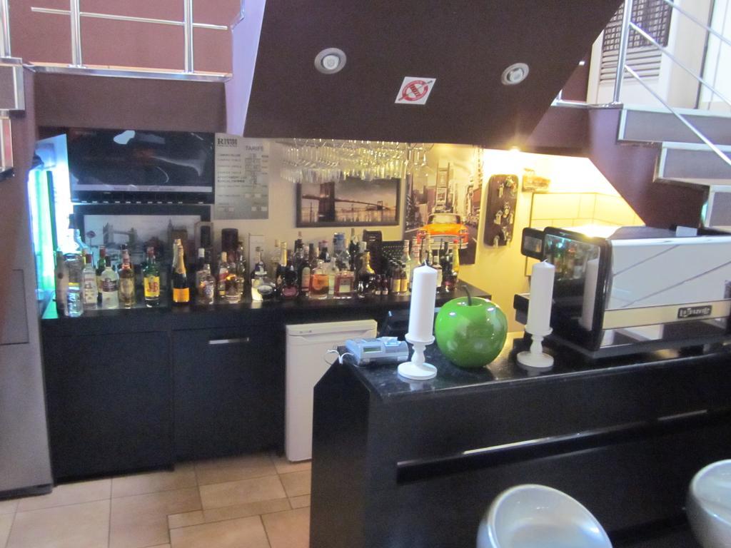 Rixo'S Guesthouse Circea Luaran gambar