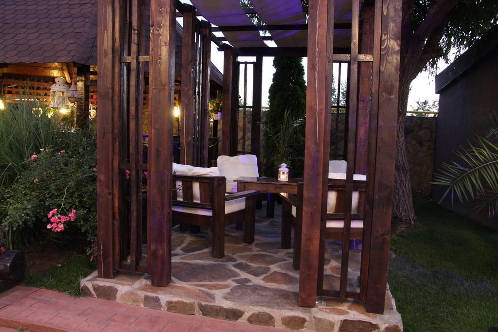 Rixo'S Guesthouse Circea Luaran gambar